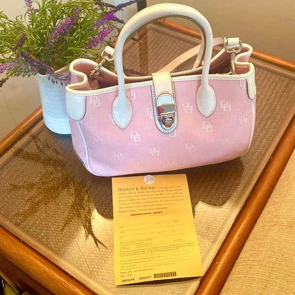 Dooney & Bourke *UNIQUE* Vintage EUC++ Pink Monogram 3-in-1 Crossbody Bag - Picture 4 of 12